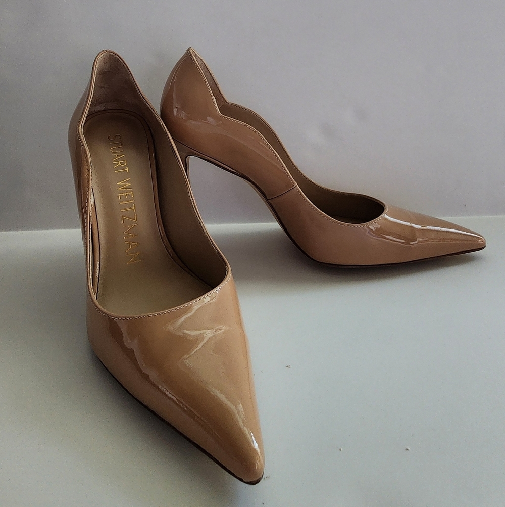 Women Shoes. Stuart Weitzman Nude Patent Leather Pumps